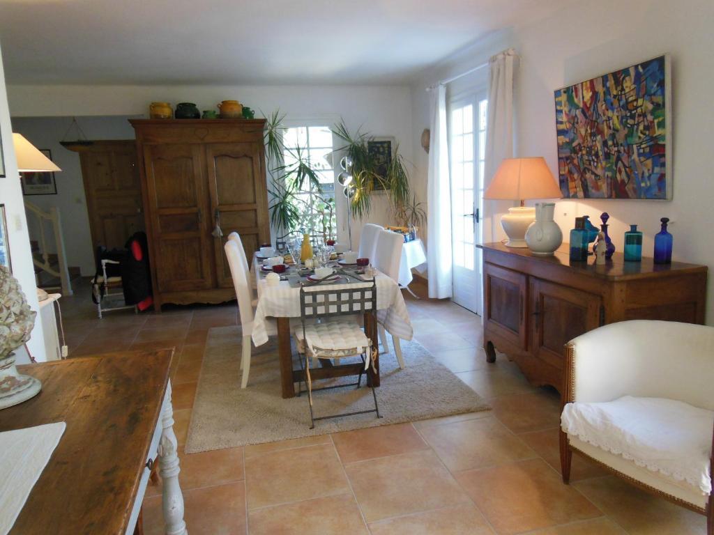 Chambres D'Hotes Saint Veredeme Pujaut 외부 사진